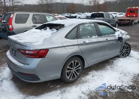 2022 Volkswagen Jetta 1.5T Sport from USA, damaged, VIN 3VWBM7BUXNM034518